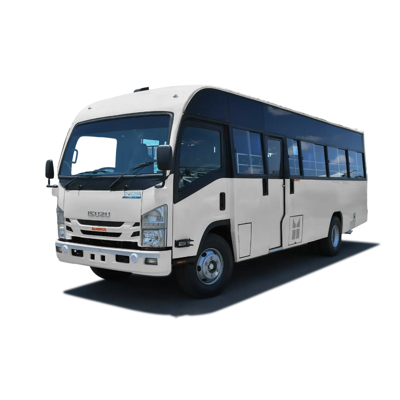 ISUZU NQR bus 33 seater